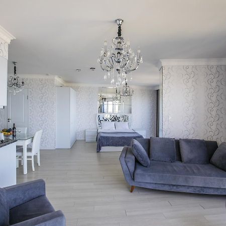Tina'S Apartments With Panoramic Sea View Batumi Luaran gambar