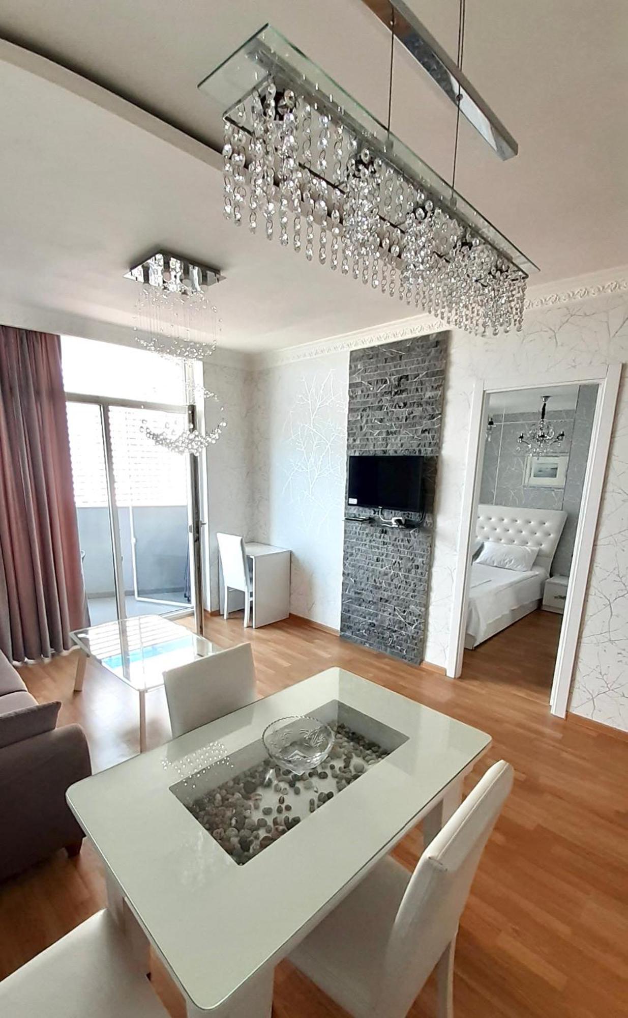 Tina'S Apartments With Panoramic Sea View Batumi Bilik gambar