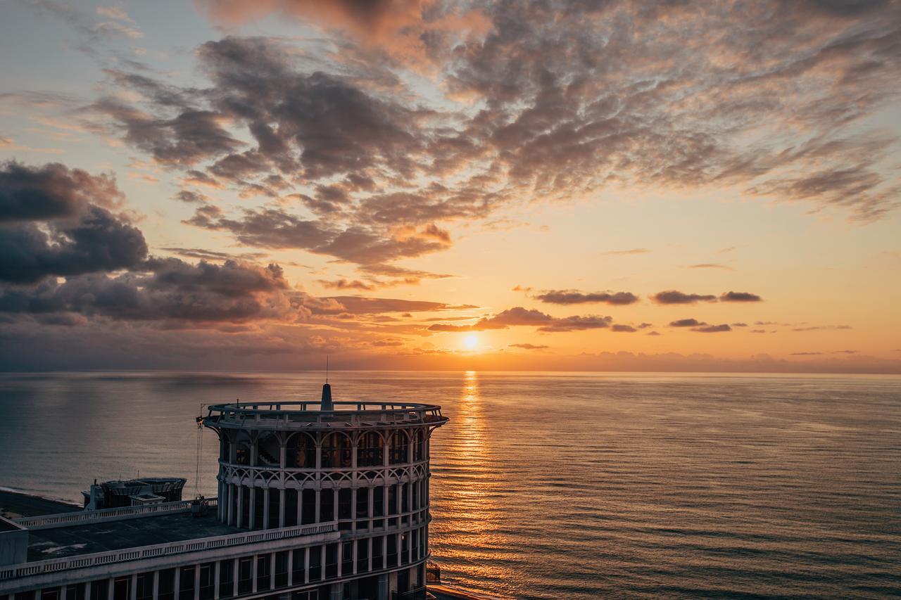 Tina'S Apartments With Panoramic Sea View Batumi Luaran gambar
