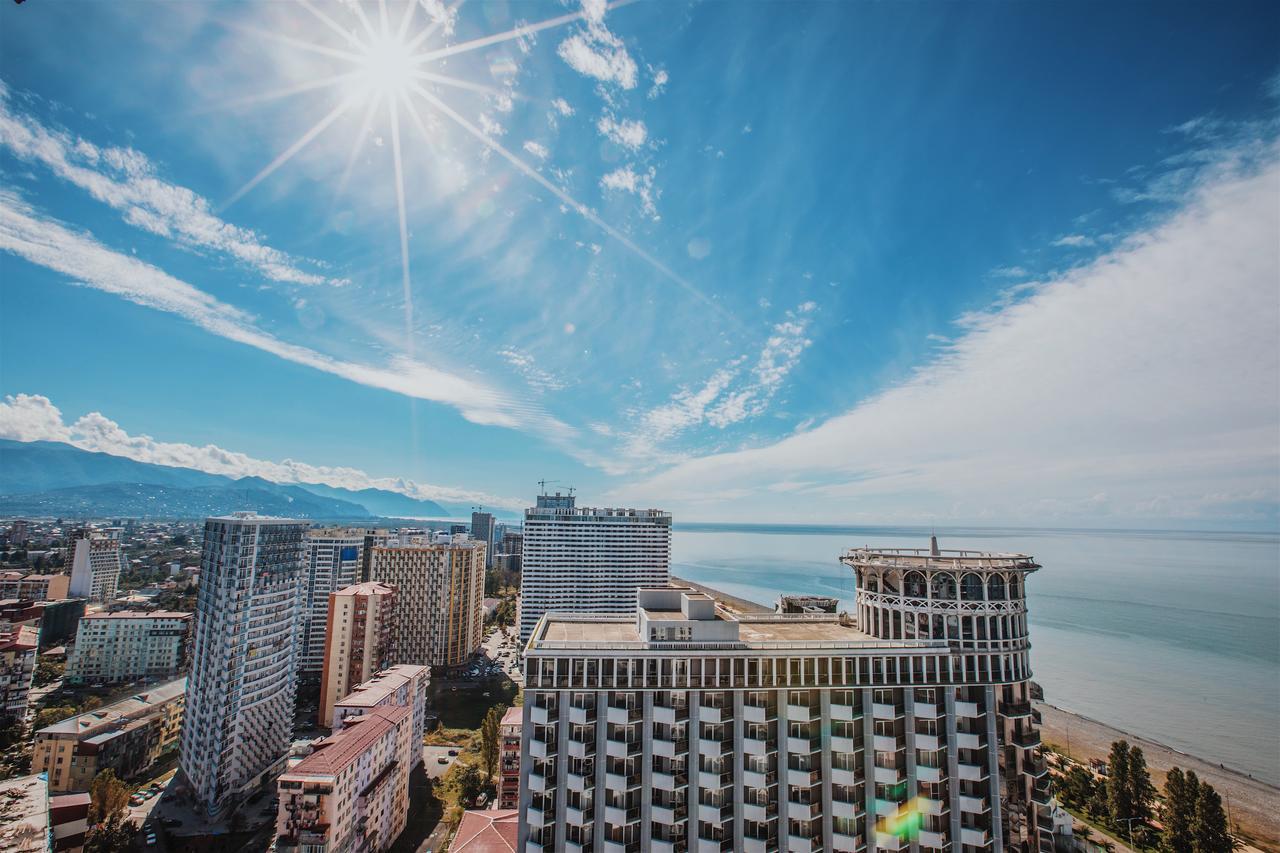 Tina'S Apartments With Panoramic Sea View Batumi Luaran gambar